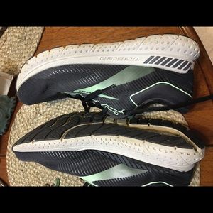 Brooks Transcend 7